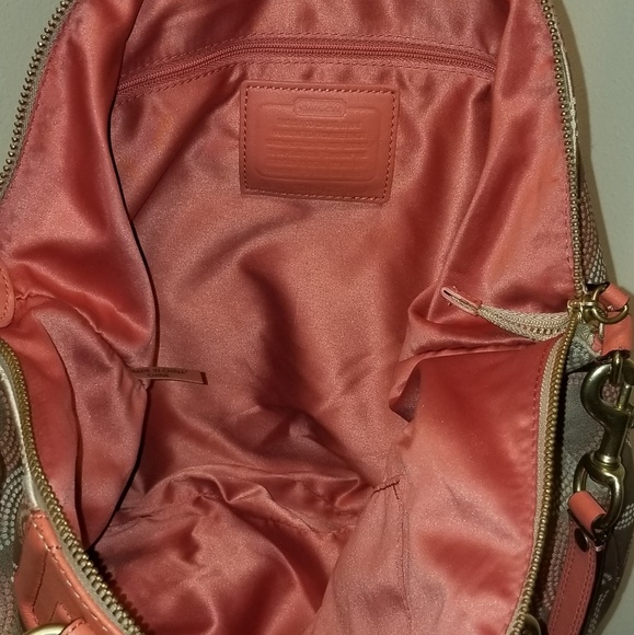 Coach handbag - Picture 3 of 3